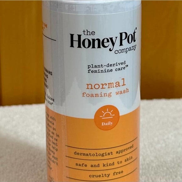 New! The Honey Pot Company Normal Foaming Wash for Women - Picture 2 of 9